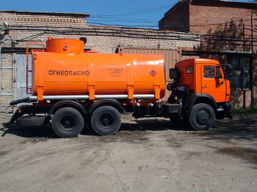 Наиболее популярна перевозка дизтоплива бензовозом