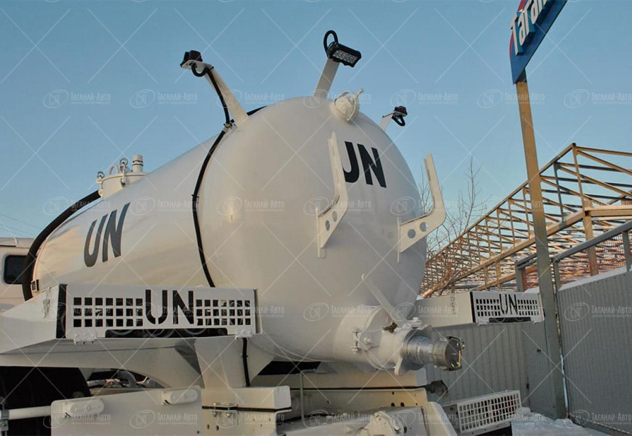 Вакуумная машина МВ-3,5 Урал 432067-3601112 купить от производителя