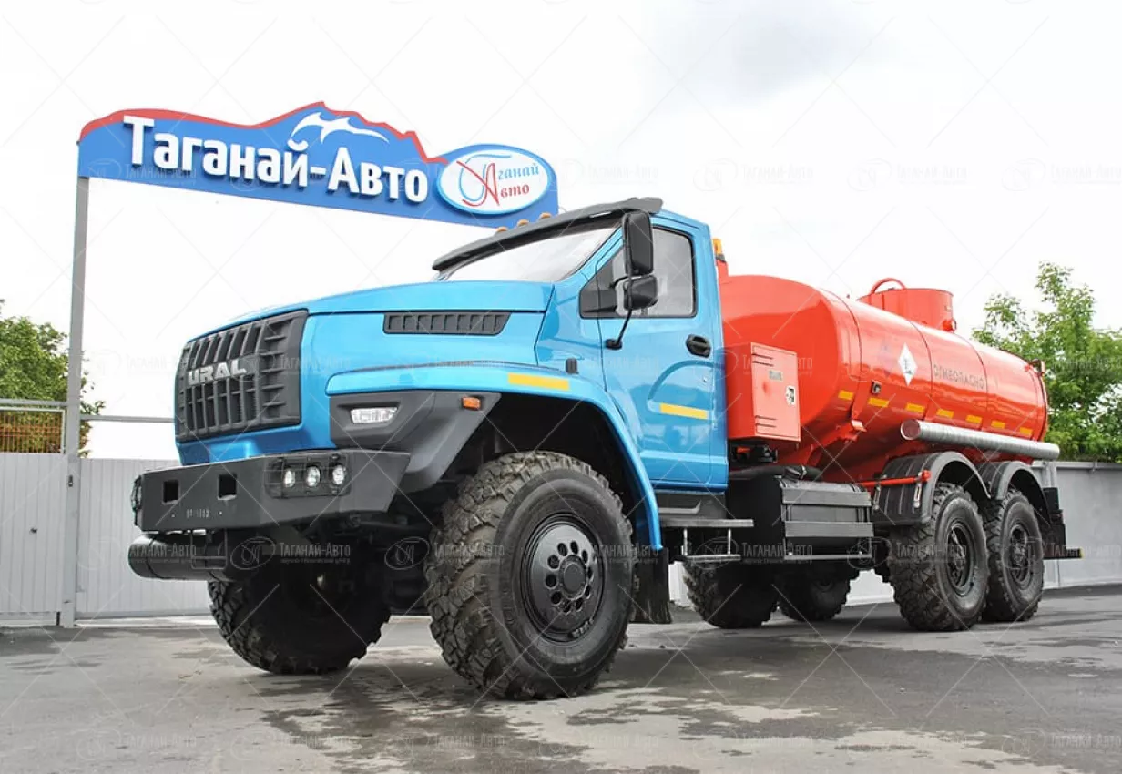 Автотопливозаправщик АТЗ-12 Урал NEXT 4320-6952-72Г38 купить от производителя