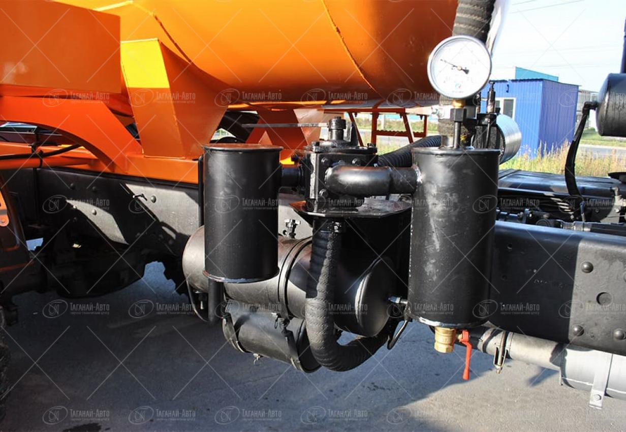 Вакуумная машина МВ-10 Урал 4320-61Е5 купить от производителя