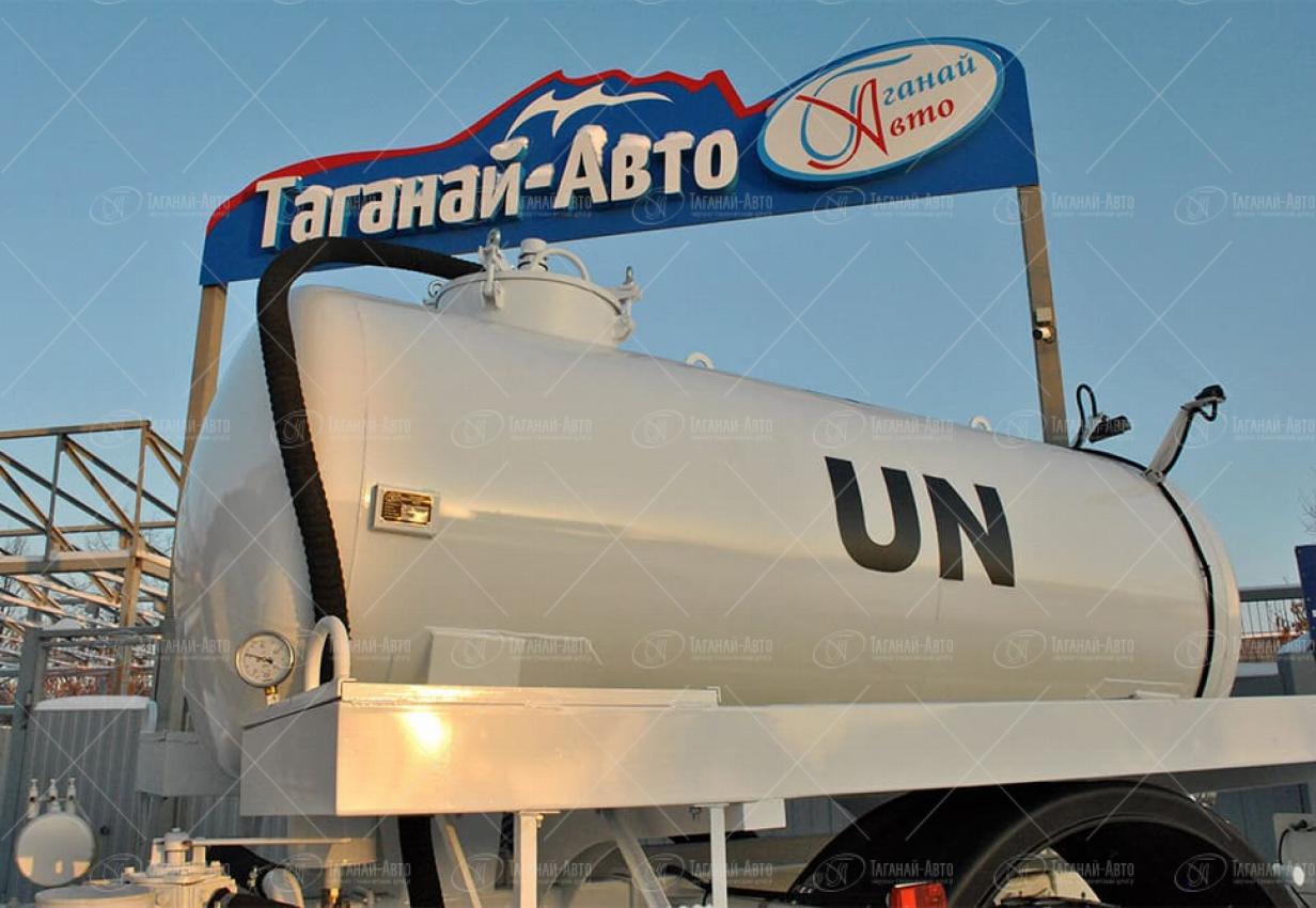 Вакуумная машина МВ-3,5 Урал 432067-3601112 купить от производителя