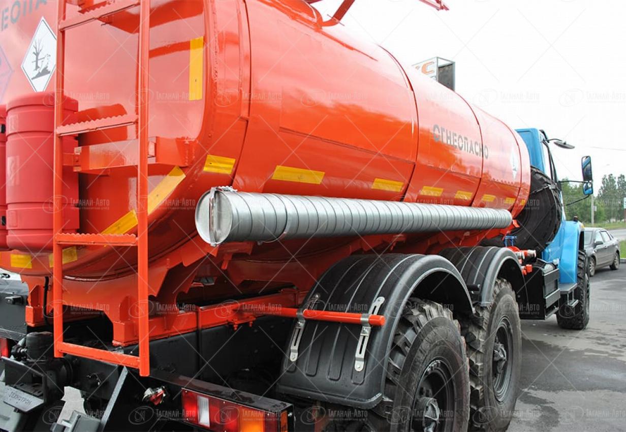 Автотопливозаправщик АТЗ-12 Урал NEXT 4320-6952-72Г38 купить от производителя
