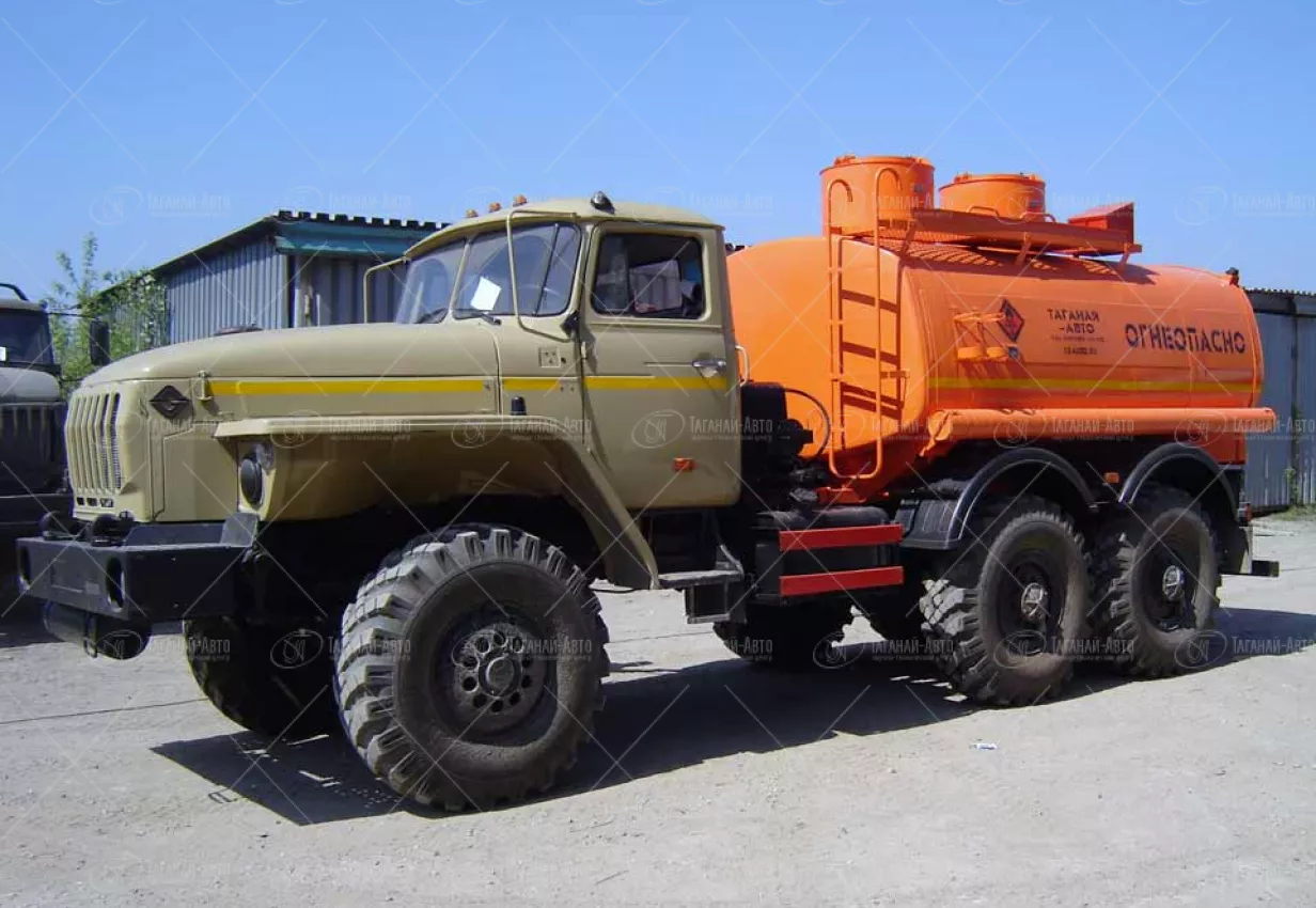 Бензовоз АЦ-7,5 Урал 4320-61Е5 для светлых ГСМ купить от производителя