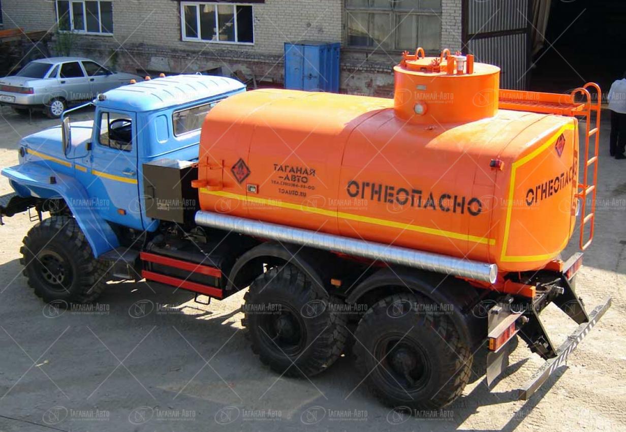 Бензовоз АЦ-9 Урал 4320-61Е5 для светлых ГСМ купить от производителя