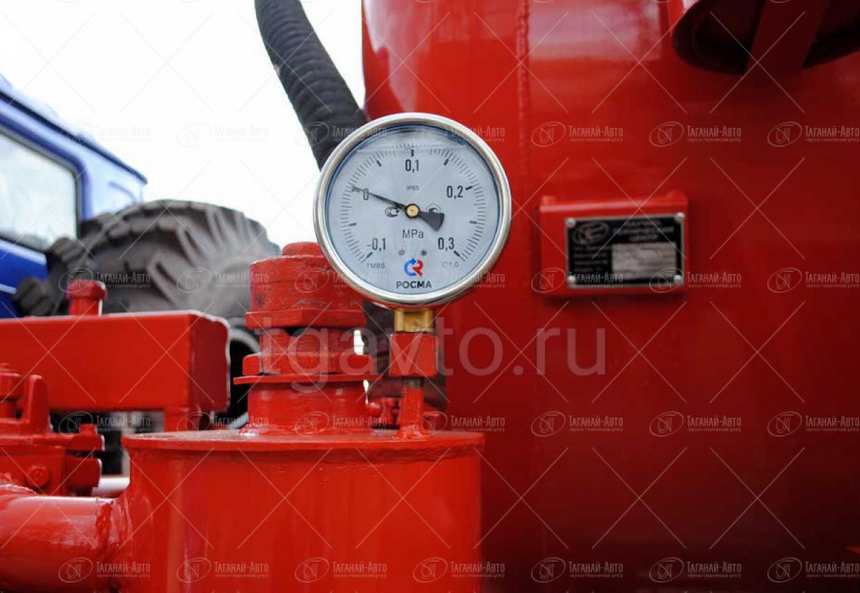 Автоцистерна вакуумная АКН-10 Урал 4320-61Е5 купить от производителя