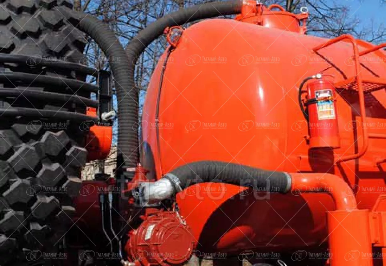 Автоцистерна вакуумная АКН-18 МАЗ 6317X9 купить от производителя