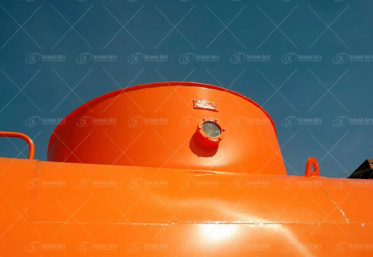 Бензовоз АЦ-12 Камаз 65111-50 для светлых ГСМ купить от производителя