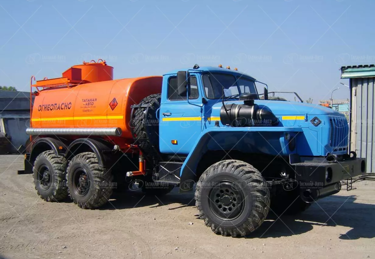 Автотопливозаправщик АТЗ-9 Урал 5557-60Е5 купить от производителя