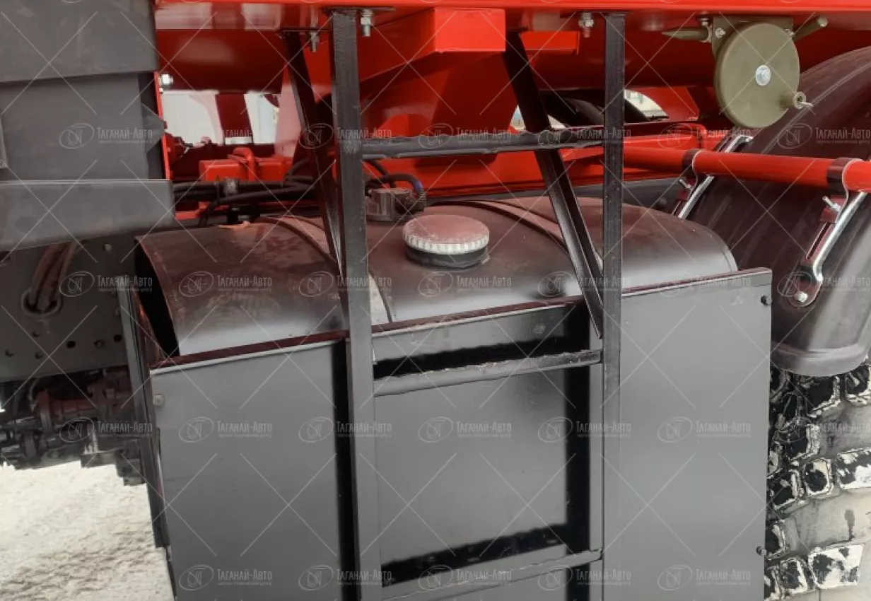 Автоцистерна нефтепромысловая АКН-10 ОД Камаз 43118-50 купить от производителя