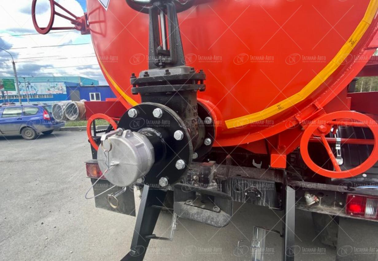 Автоцистерна нефтепромысловая АКН-10 Урал 4320-6952-72Е5Г38 купить от производителя