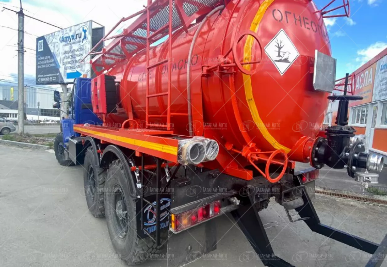 Автоцистерна нефтепромысловая АКН-10 Урал 4320-6952-72Е5Г38 купить от производителя
