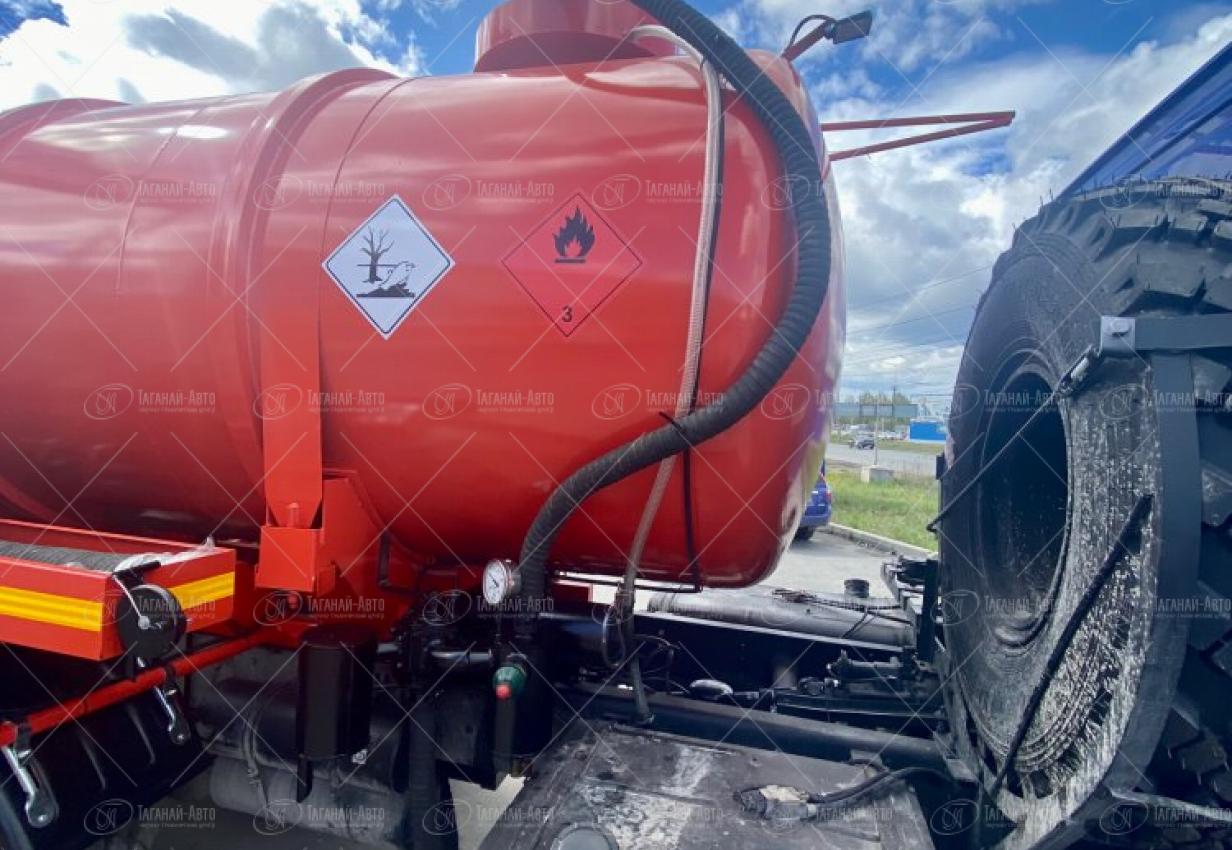 Автоцистерна нефтепромысловая АКН-10 Урал 4320-6952-72Е5Г38 купить от производителя