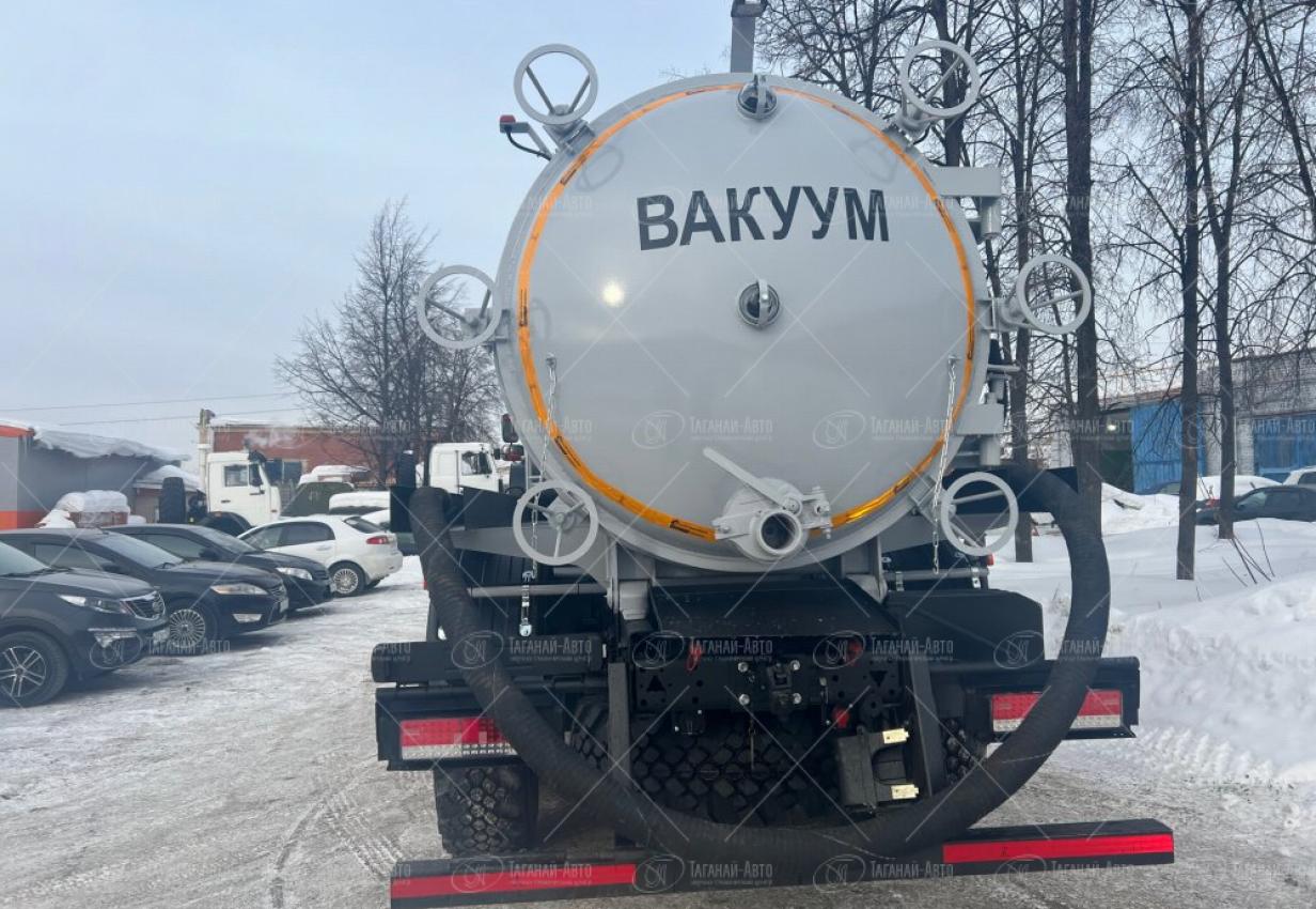 Вакуумная машина самосвальная МВС-10 Камаз 43118-50 купить от производителя