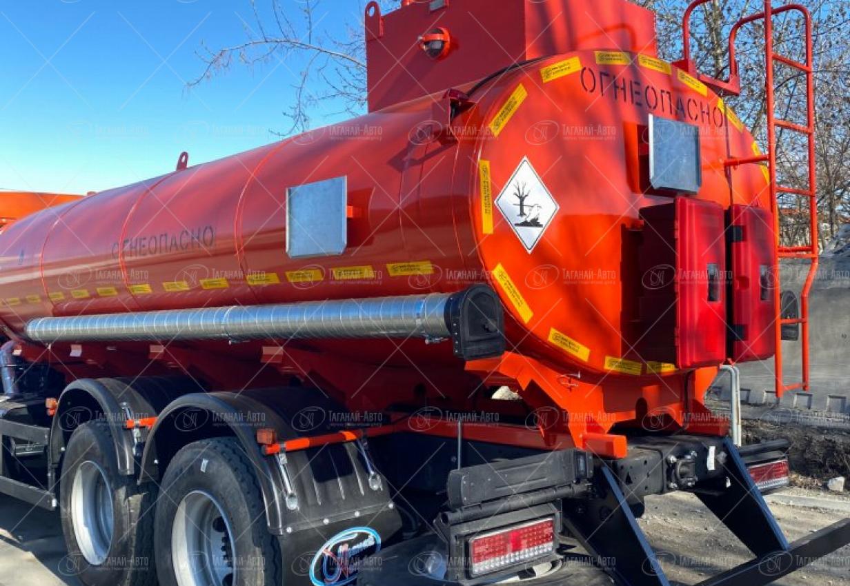 Автотопливомаслозаправщик АТМЗ-11 на шасси Камаз 65115-50 купить от производителя