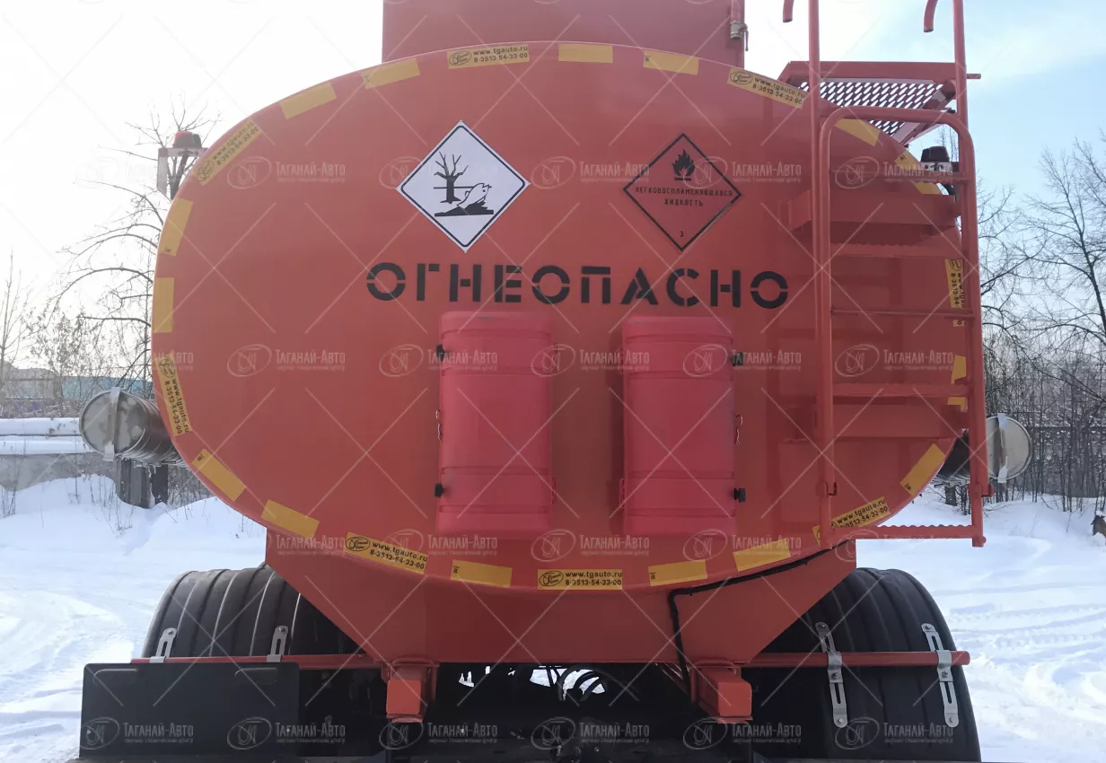 Автотопливозаправщик АТЗ-12 Урал NEXT 5557-6152-72Г38 купить от производителя