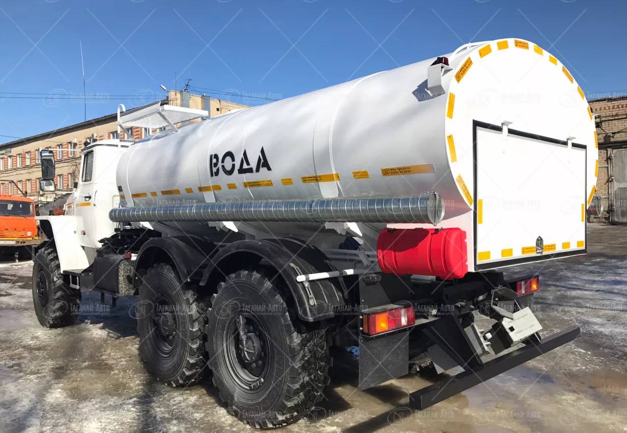 Пищевая автоцистерна АЦПТ-8 Урал 5557-72Е5 купить от производителя