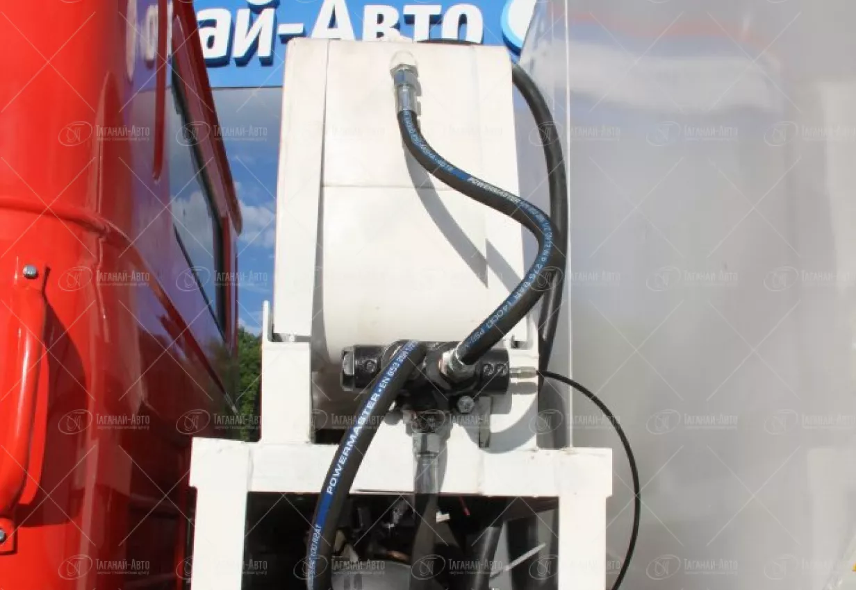 Пищевая автоцистерна АЦПТ-9,5 Урал 5557-60Е5 купить от производителя