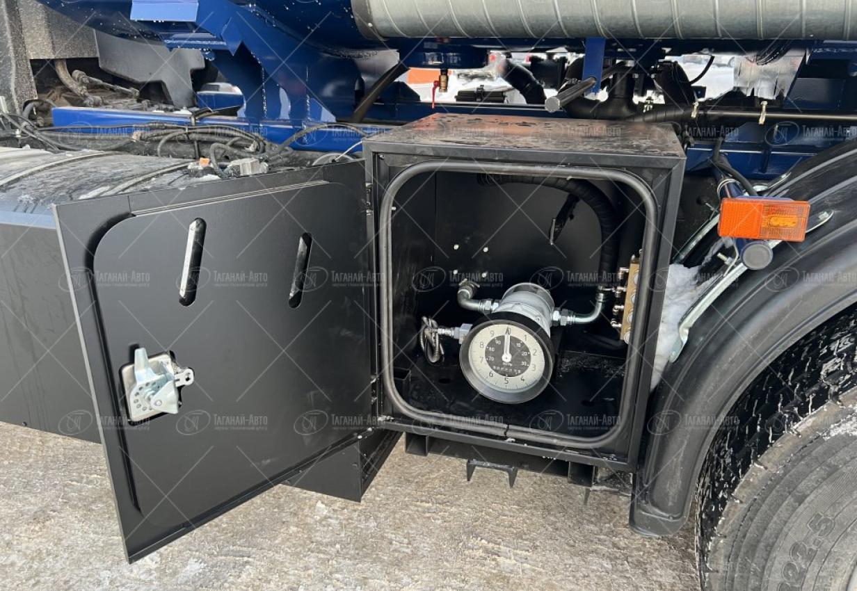 Автотопливозаправщик АТЗ-15/3 на шасси Камаз 65115-50 (насос СЦЛ-01А) купить от производителя