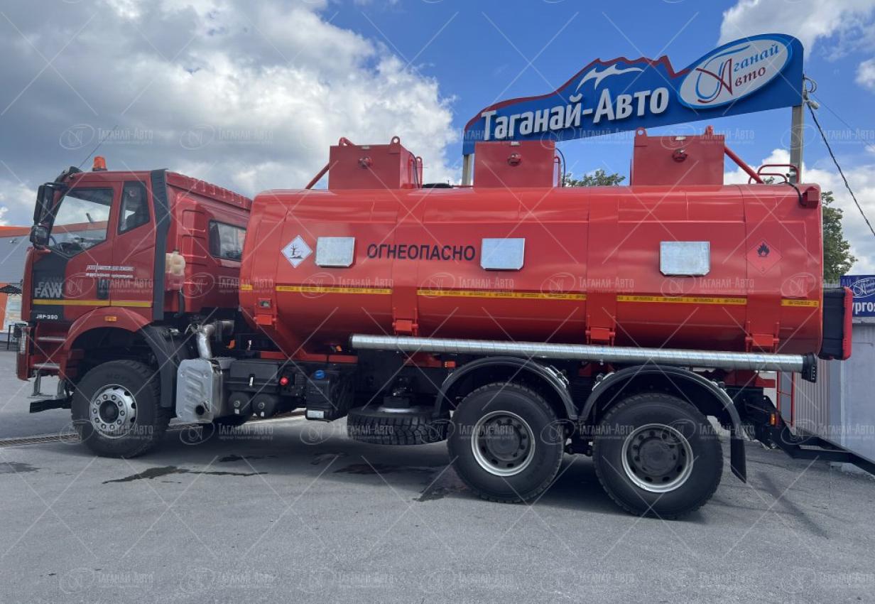 Автотопливозаправщик АТЗ-20/3 на шасси FAW J6 6х4 купить от производителя