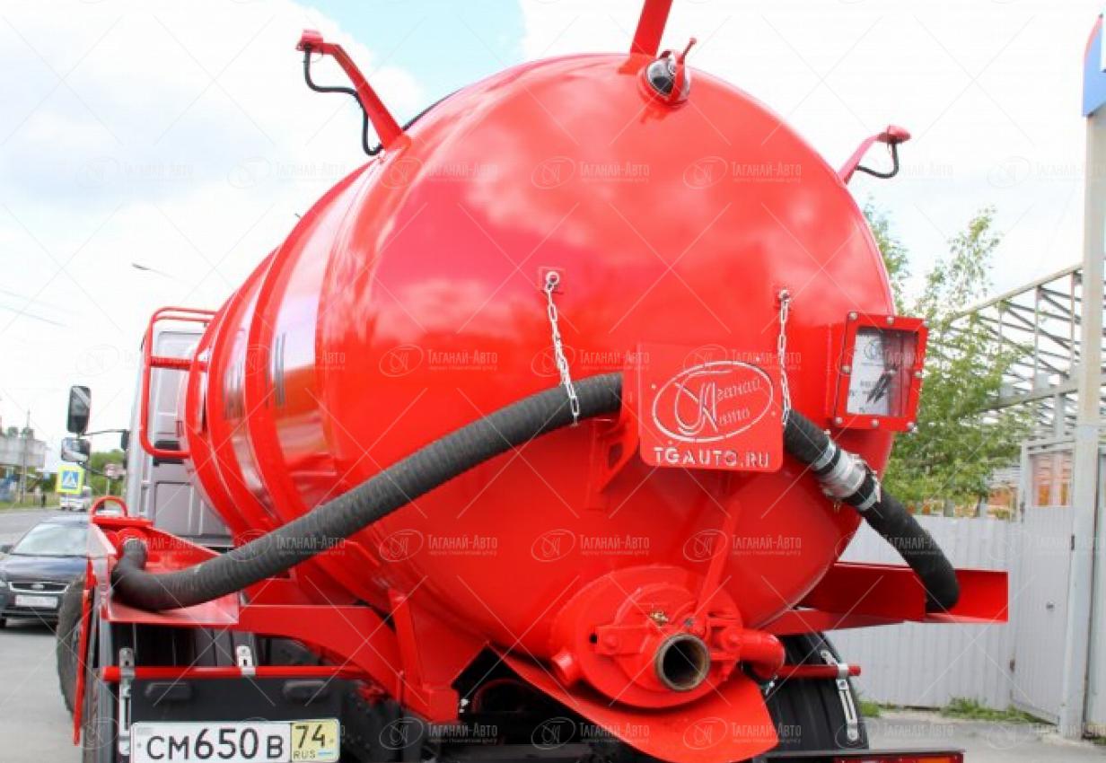 Вакуумная машина МВ-10 Урал NEXT 4320-74Е5 купить от производителя