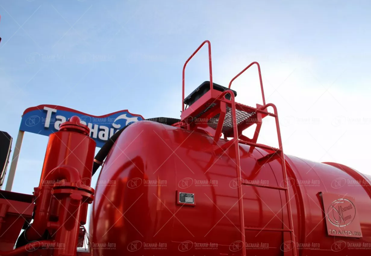 Вакуумная машина МВ-10 ОД Камаз 43118-50 купить от производителя