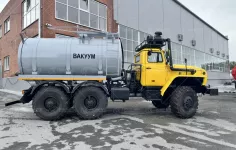 Вакуумная машина МВ-8 на шасси Урал 4320 (насос КО-505)