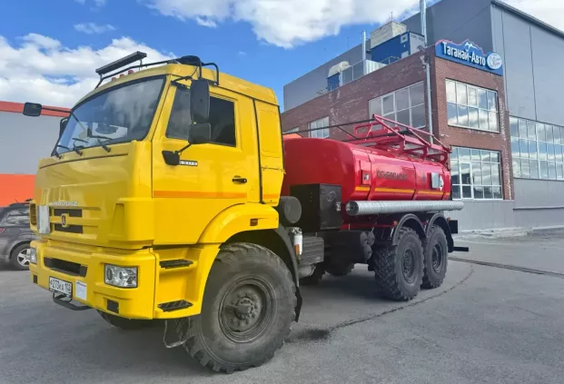 Автотопливозаправщик АТЗ-10 на шасси Камаз 43118 Роснефть
