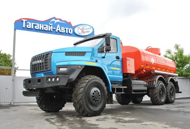 Автотопливозаправщик АТЗ-12 Урал NEXT 4320-6952-72Г38 купить от производителя