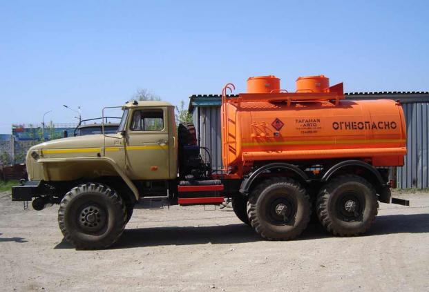 Бензовоз АЦ-7,5 Урал 4320-61Е5 для светлых ГСМ купить от производителя