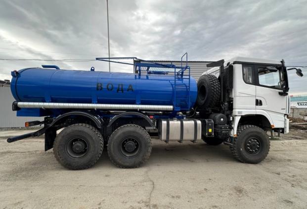 Автоцистерна для перевозки воды АЦПТ-10 на шасси Shacman X3000 SX32586V385 купить от производителя