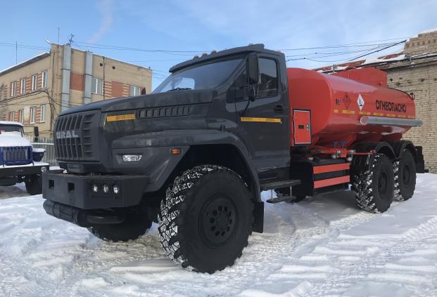 Автотопливозаправщик АТЗ-12 Урал NEXT 5557-6152-72Г38 купить от производителя