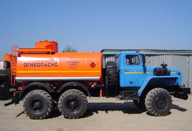 Автотопливозаправщик АТЗ-9 Урал 4320-61Е5 купить от производителя