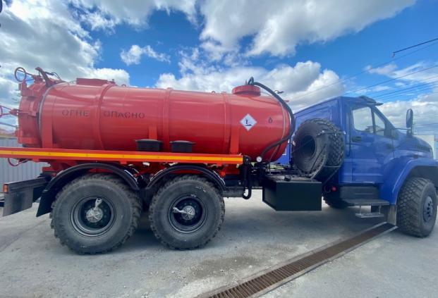 Автоцистерна нефтепромысловая АКН-10 Урал 4320-6952-72Е5Г38 купить от производителя